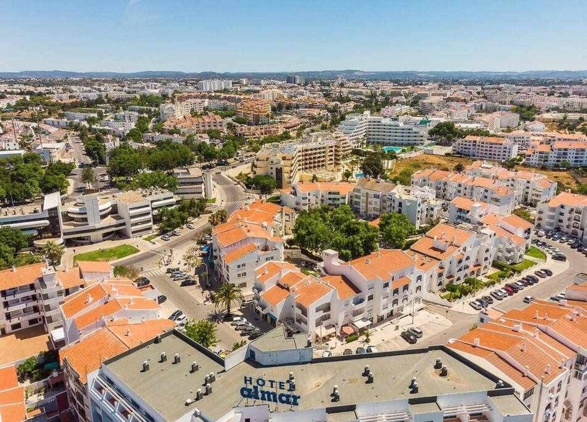 Central Town 2-Bedroom Apartment Albufeira Extérieur photo
