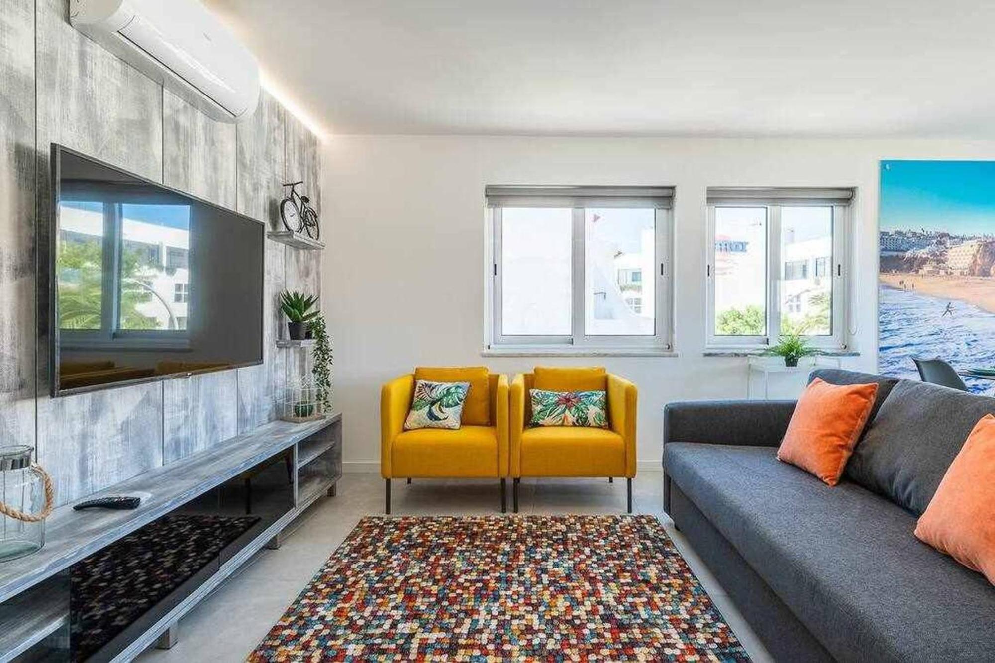 Central Town 2-Bedroom Apartment Albufeira Extérieur photo